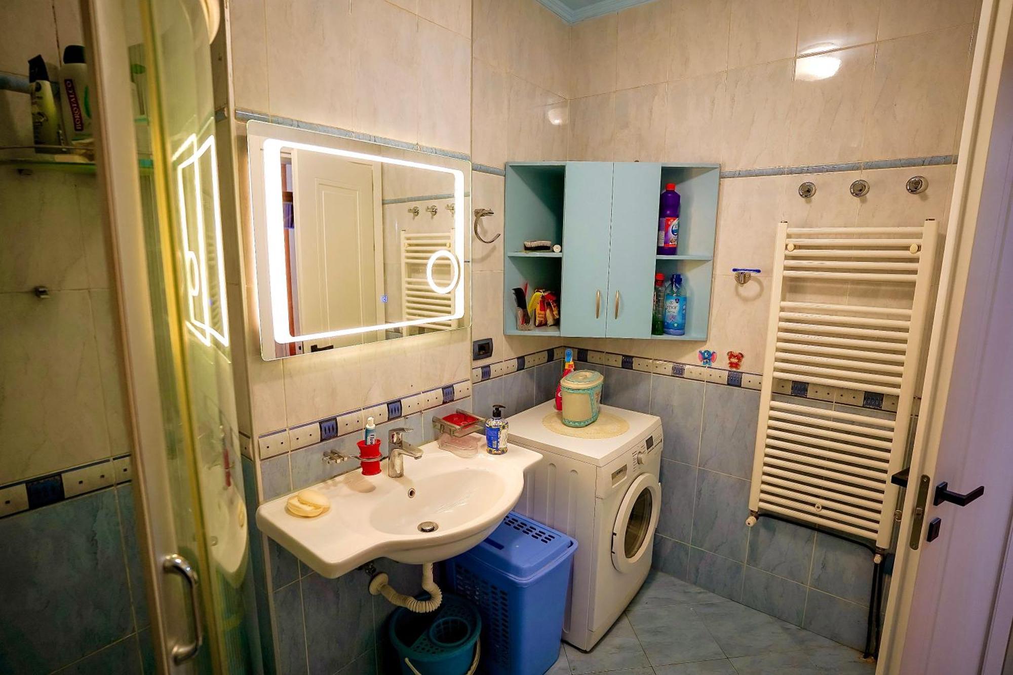 Center 2-bedrooms 2-bathroom Apartament