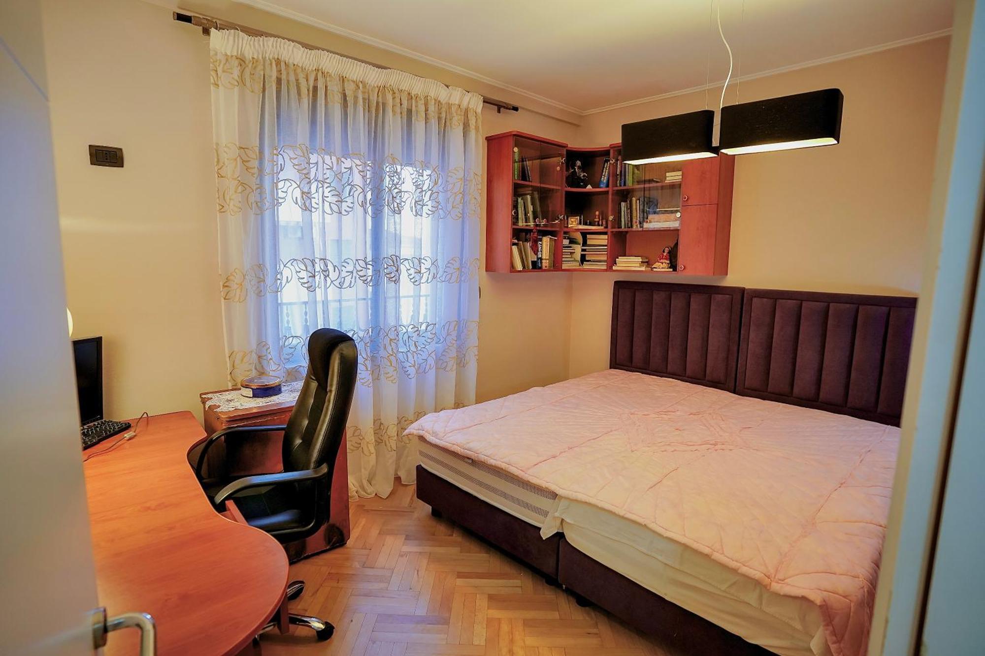 Center 2-bedrooms 2-bathroom Apartament Tirana